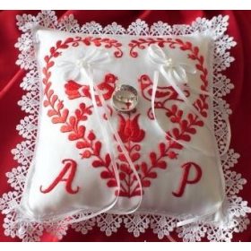 Folk-tale ring pillow