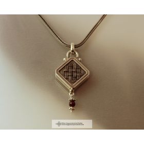 VÉGTELENFONAT NYITHATÓ MEDÁL