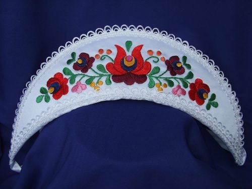 Wedding corolla embroidered, matyó