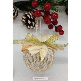 Horgolt karácsonyi dísz: gömb, ekrü