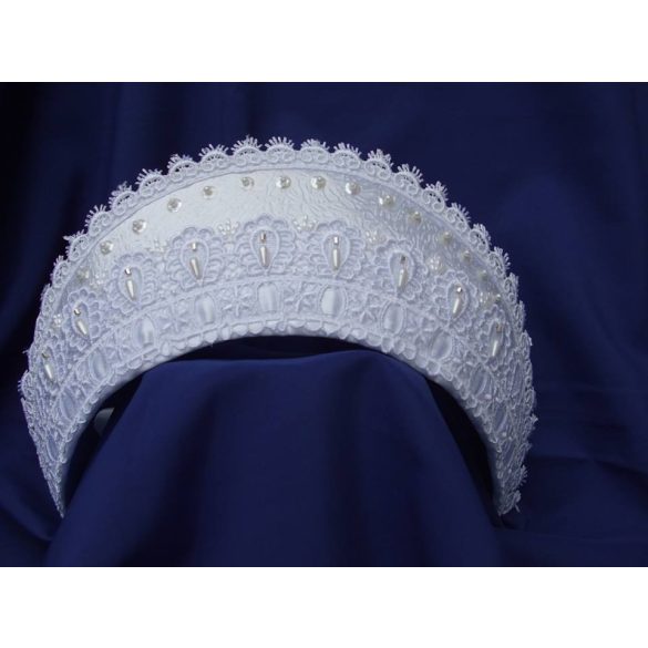 Bride headdress lace