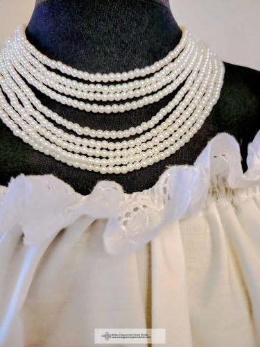 Kaláris fehér, kilencsoros