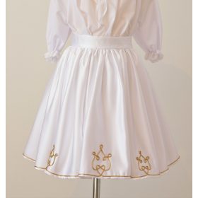 Kislány szoknya-zsinóros díszítéssel