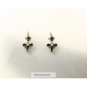 KÖVES BOGLÁR FÜGGŐ