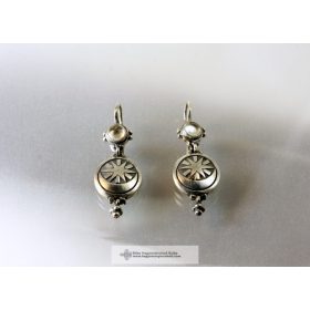 KÖVES MU CSILLAG FÜGGŐ