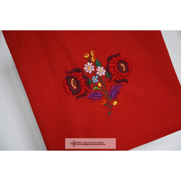 Embroidered canvas bag in red