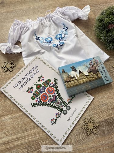 Gyerek ajándékcsomag - hímzett blúzzal