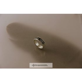 ISTEN ÁLDÁSA KÍSÉRJEN ROVÁSGYŰRŰ