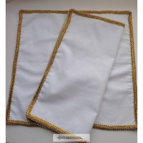 Keszkenő arany széllel