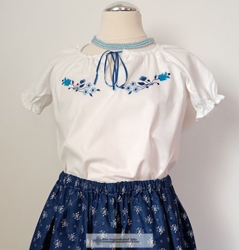 Embroidered girl's blouse-blue