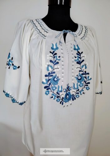 Hímzett blúz, matyó mintával kék-Mara