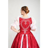 Traditionelle ungarische Kleidung